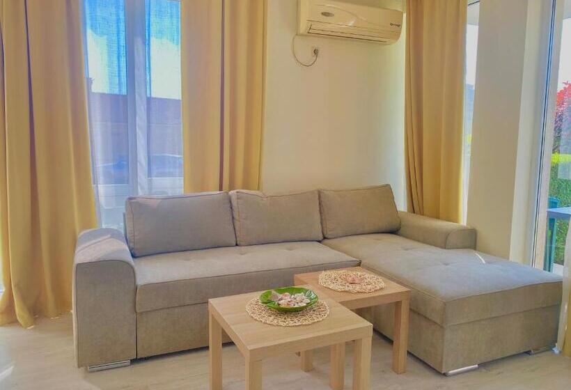 شقة غرفتين, Apartments In Sunny Island Complex