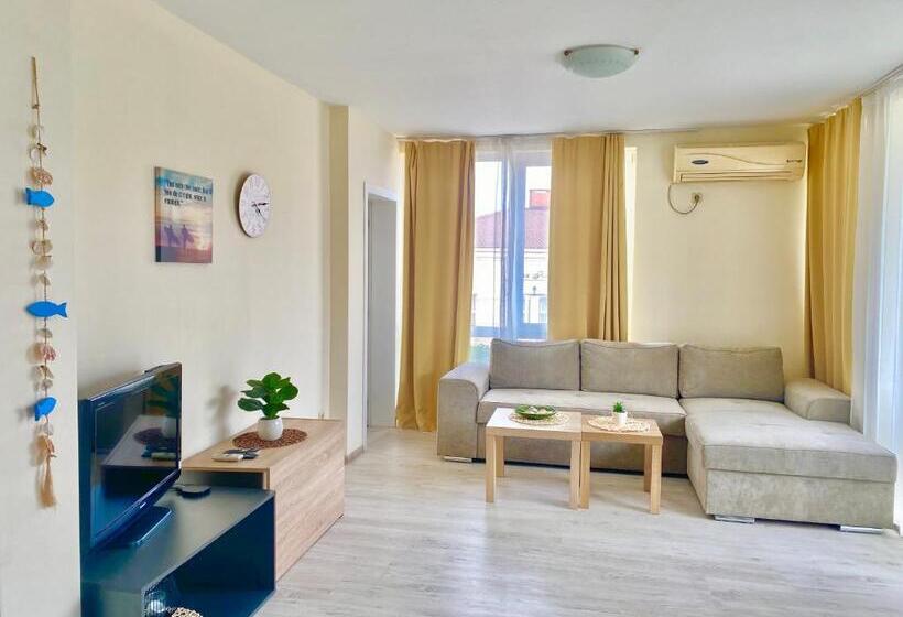 Апартаменты 2 Спальни, Apartments In Sunny Island Complex