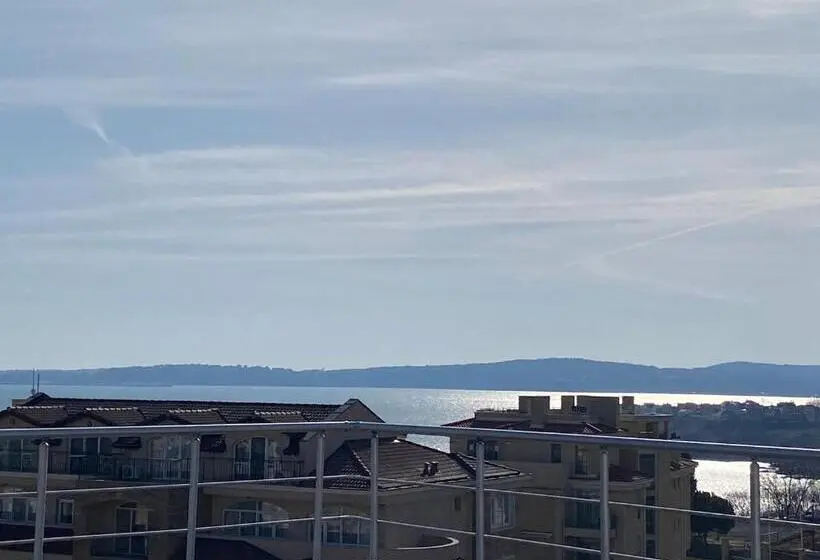 1ベッドルームのデラックスアパートメント, Apartments In Sunny Island Complex