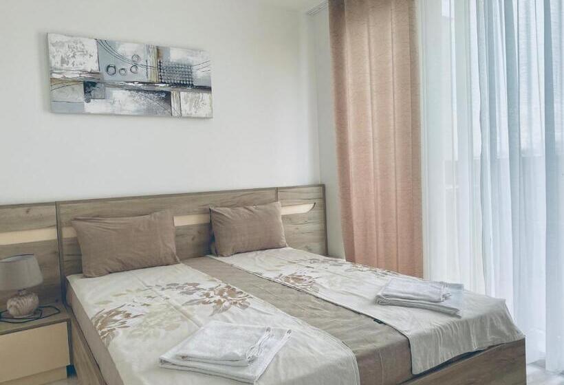 شقة ديلوكس غرفة واحدة, Apartments In Sunny Island Complex