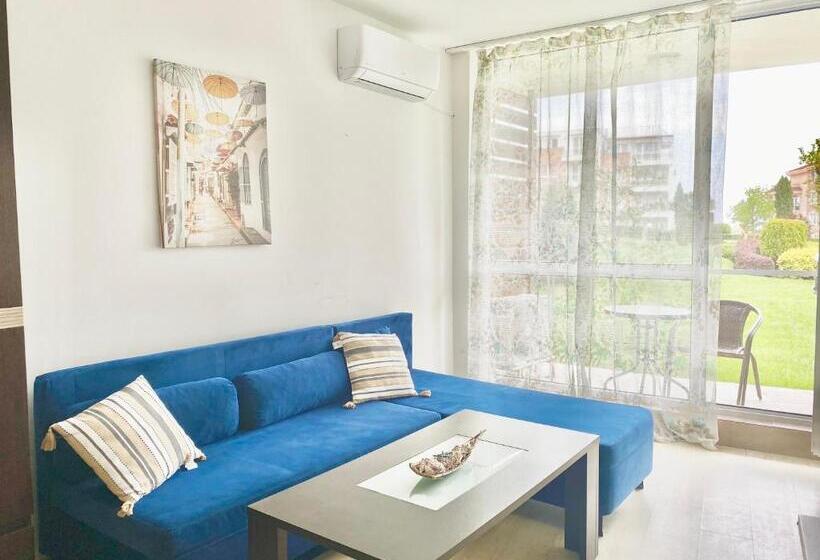 Апартаменты 1 Спальня Нижний Этаж, Apartments In Sunny Island Complex