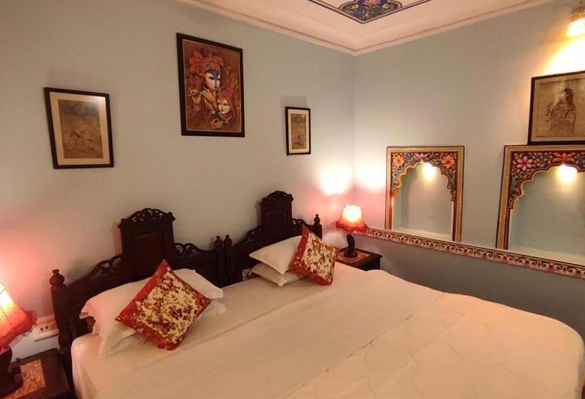 اتاق لوکس با چشم‌انداز, Bundi Inn   A Heritage Boutique Haveli