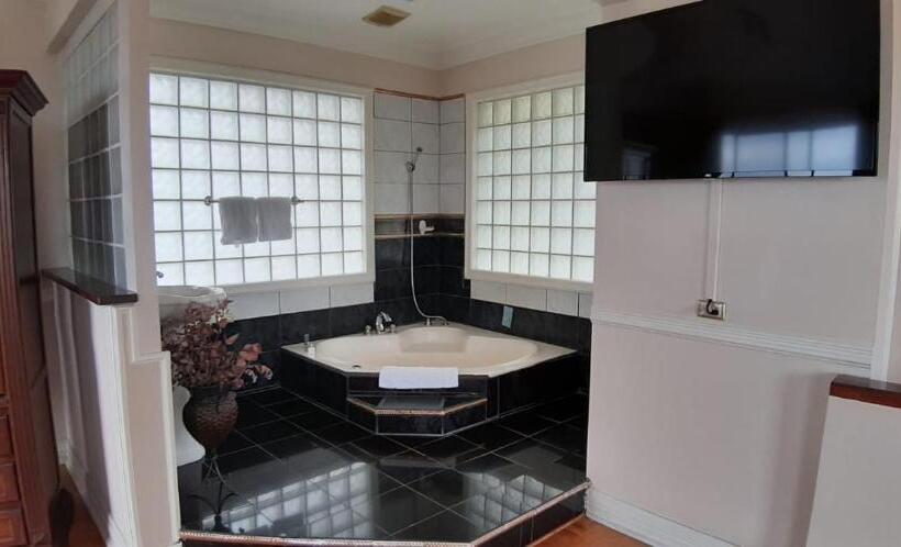 디럭스 스위트, Fogo Resort