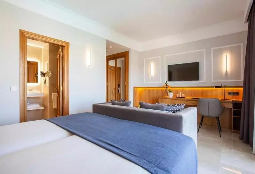 プールビュージュニアスイート, Grupotel Playa De Palma Suites & Spa