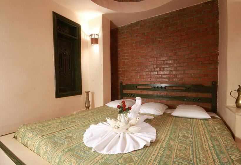 اتاق استاندارد, Amar Sina Egyptian Village