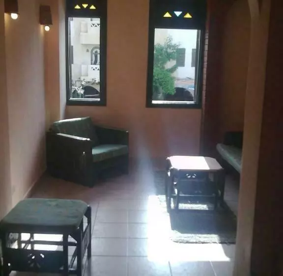 اتاق لوکس, Amar Sina Egyptian Village