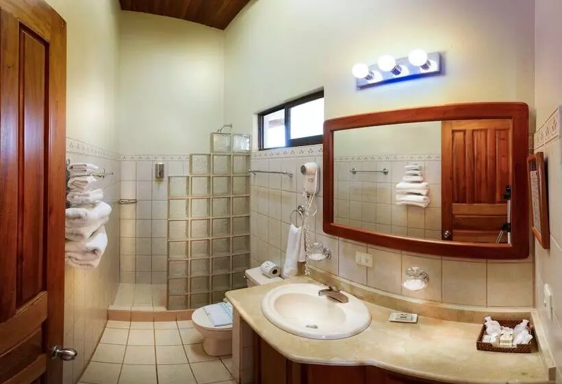 سوییت خانوادگی, Cristal Ballena Boutique Hotel & Spa
