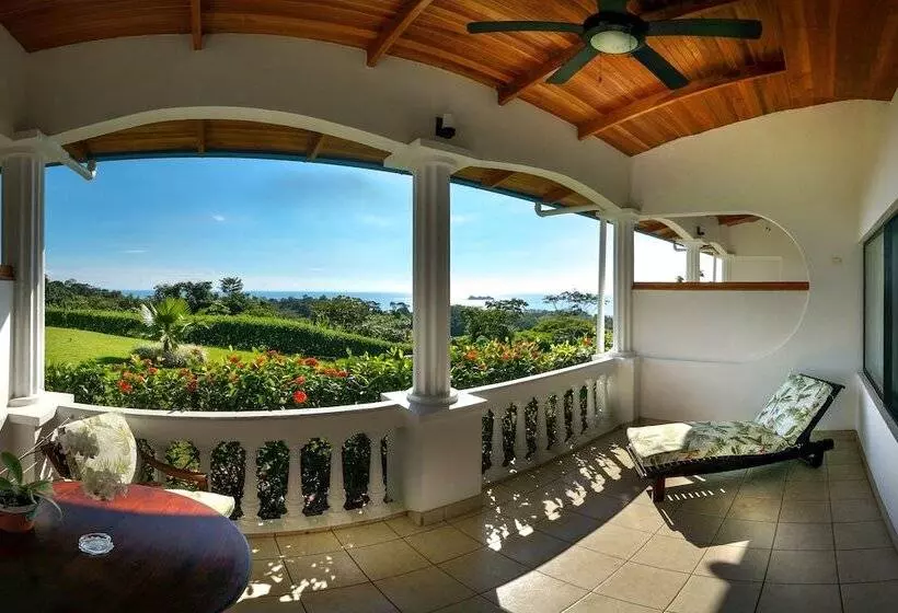 سوییت خانوادگی, Cristal Ballena Boutique Hotel & Spa