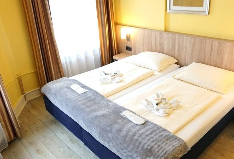 带共用浴室的标准房间, Kieler Hof Am Hauptbahnhof   Hamburg Central Station