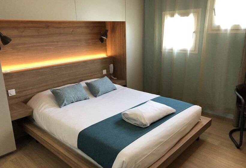 Номер Стандарт Двуспальная Кровать, Kyriad Montpellier Est  Lunel