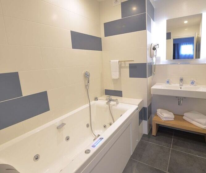 غرفة سوبيريور, Kyriad Montpellier Est  Lunel