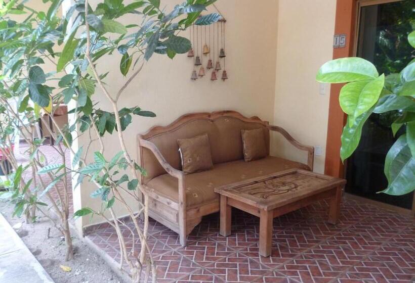 Полулюкс с Балконом, Palmeras