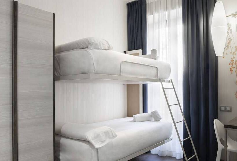 اتاق استاندارد چهار تخته, Petit Palace Posada Del Peine