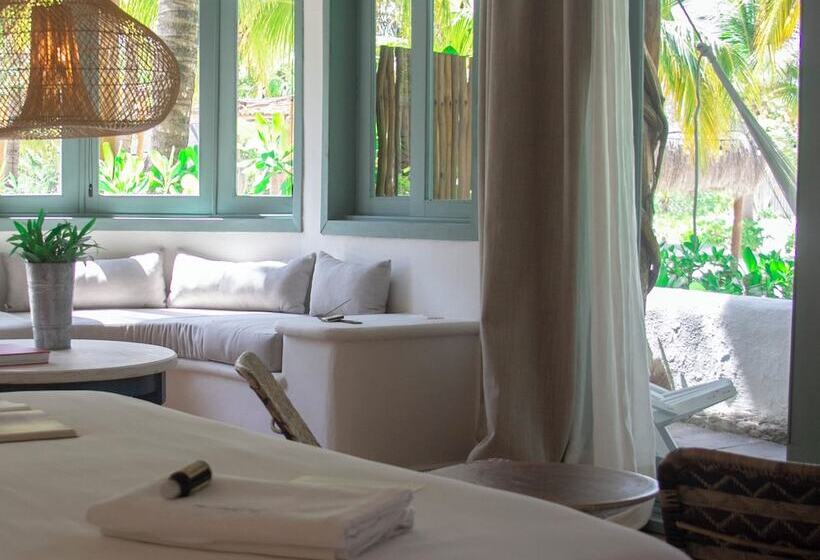 スイート, Ser Casasandra Boutique