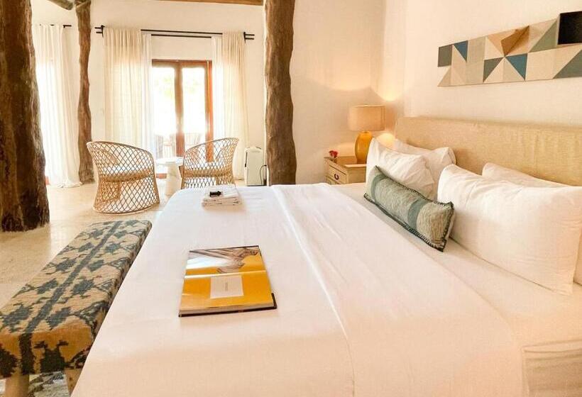 スイート, Ser Casasandra Boutique