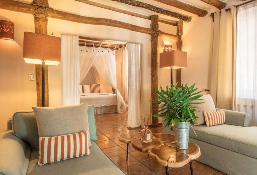 マスタースイートルーム, Ser Casasandra Boutique