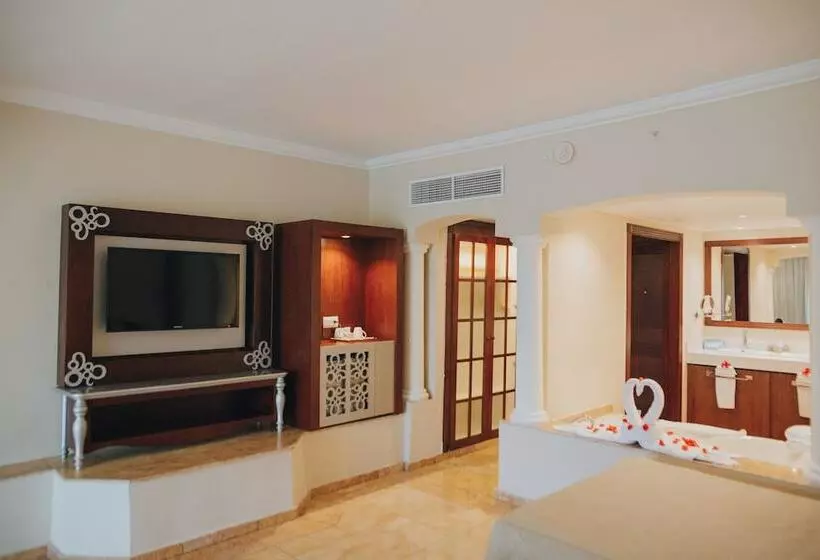 オーシャンビュージュニアスイート, Majestic Colonial Punta Cana   All Inclusive