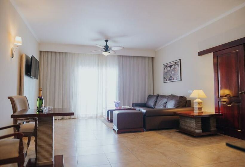 ハイドロマッサージバス付きスイート, Majestic Colonial Punta Cana All Inclusive