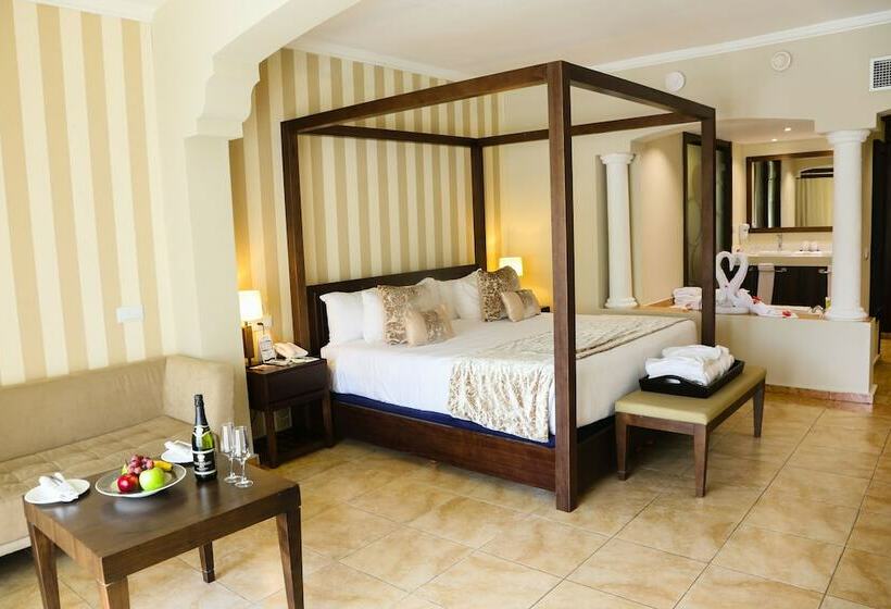 Полулюкс Клуб, Majestic Colonial Punta Cana   All Inclusive