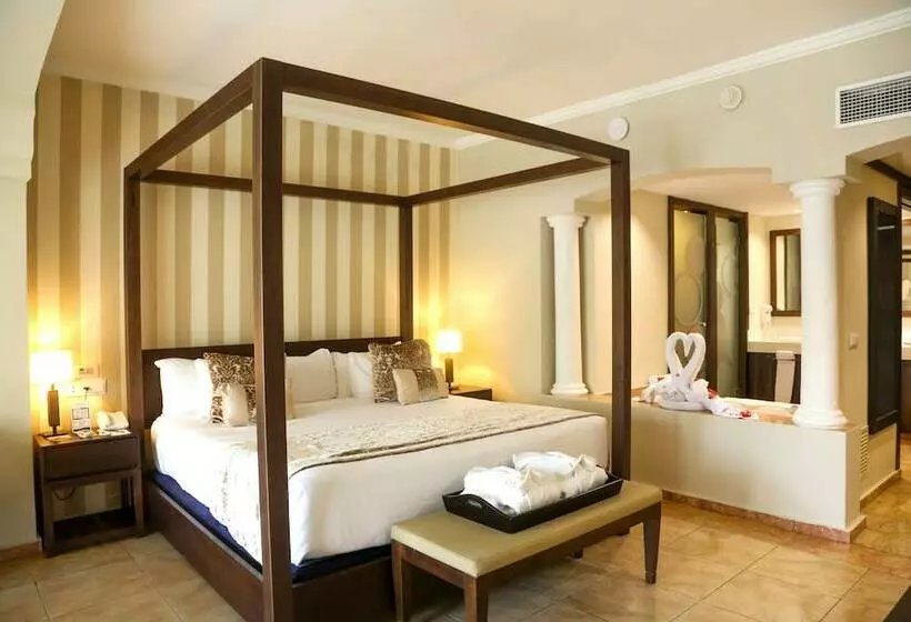 ジュニアスイートクラブ シービュー, Majestic Colonial Punta Cana   All Inclusive