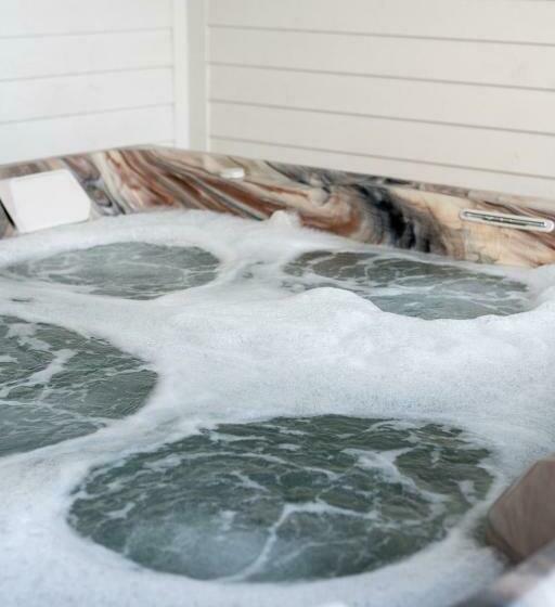 سوییت, Serenity In The Marigny