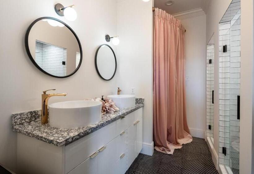 سوییت, Serenity In The Marigny