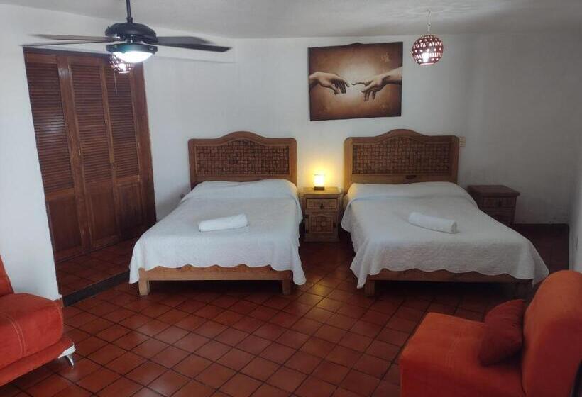 غرفه قياسيه سريرين مزدوجين, Leyenda Del Tepozteco