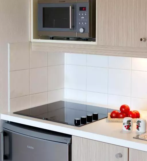 استودیو استاندارد با بالکن, Aparthotel Adagio Access Nice Magnan