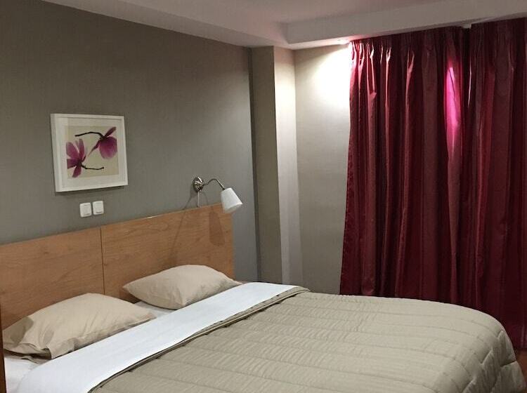 غرفة قياسية, Athina Airport