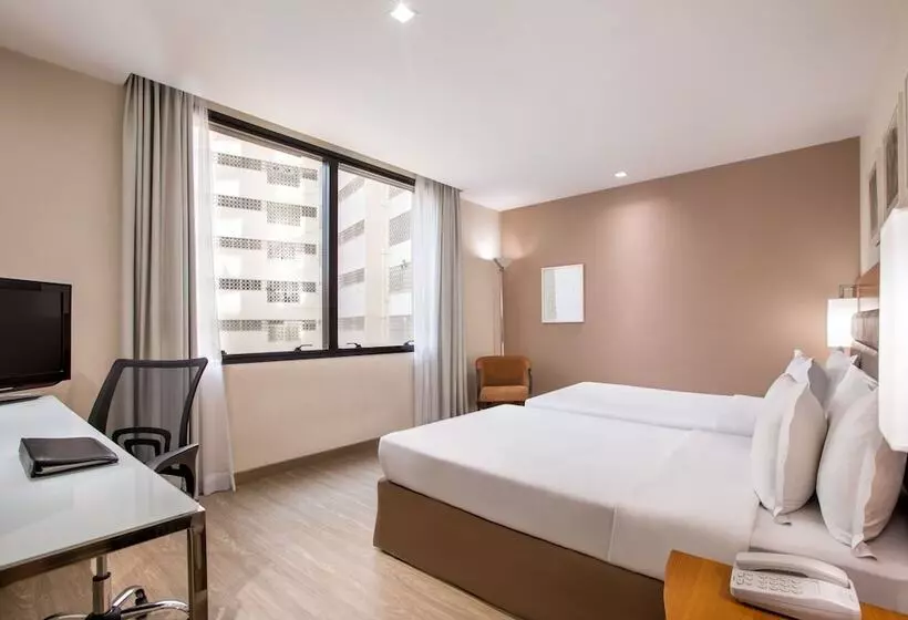デラックスルーム, Melia Paulista