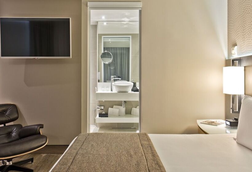 سوییت جونیور, Melia Paulista