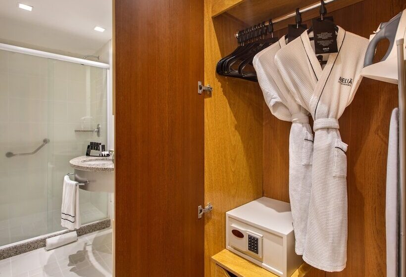 اتاق پرمیوم, Melia Paulista