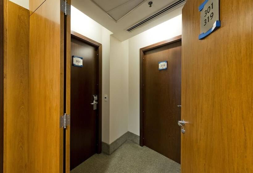 اتاق خانوادگی, Melia Paulista