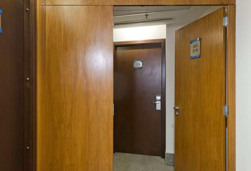 اتاق خانوادگی, Melia Paulista