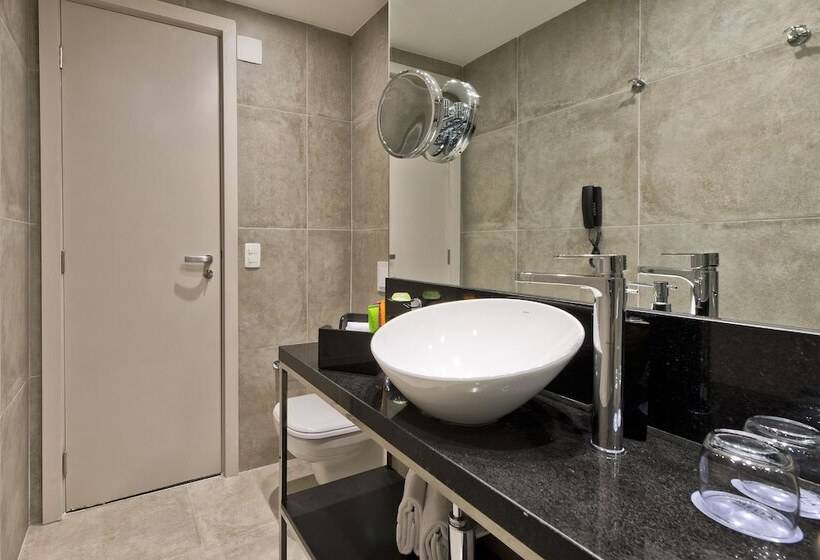 اتاق خانوادگی, Melia Paulista