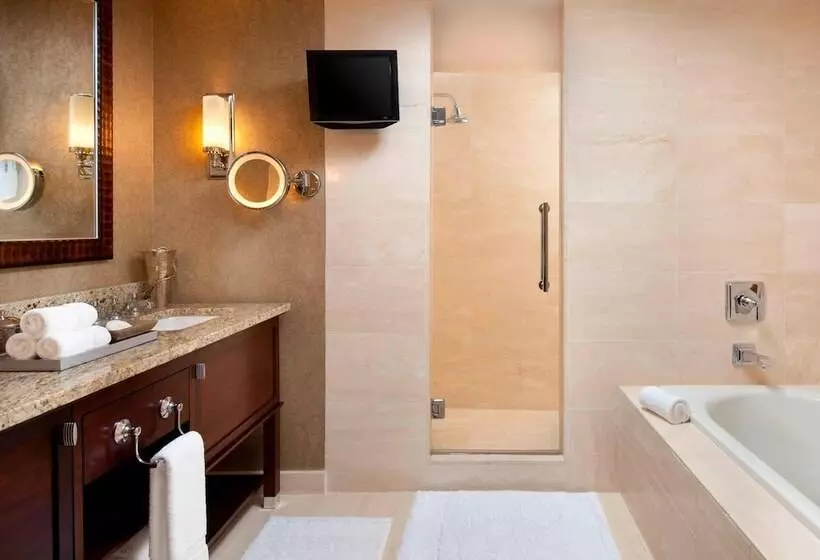 スイート, The St. Regis Houston