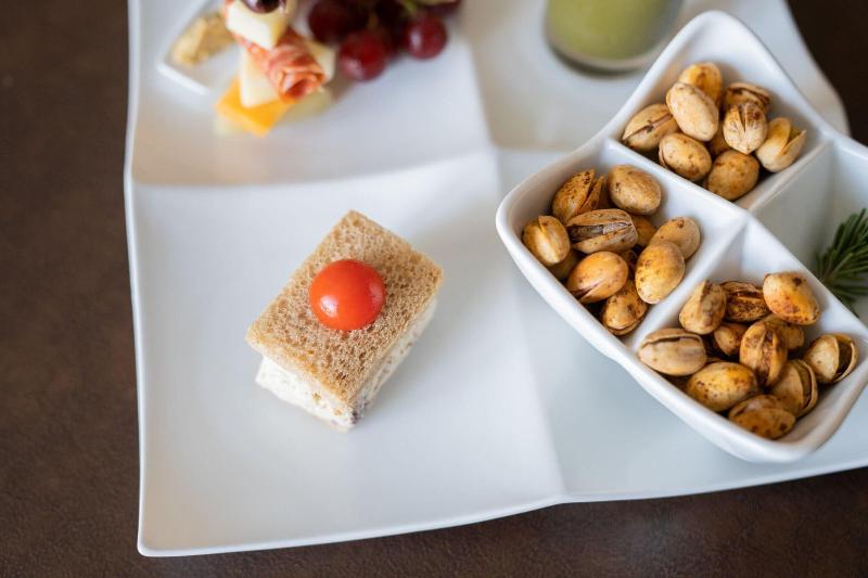 جناح جونيور سرير كينج, The St. Regis Houston