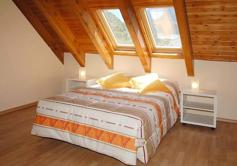 １ベッドルームドゥプレックスアパートメント, Aparthotel Nou Vielha