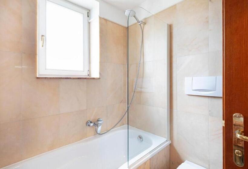 スタンダードルーム, B&b Hotel Affi Lago Di Garda