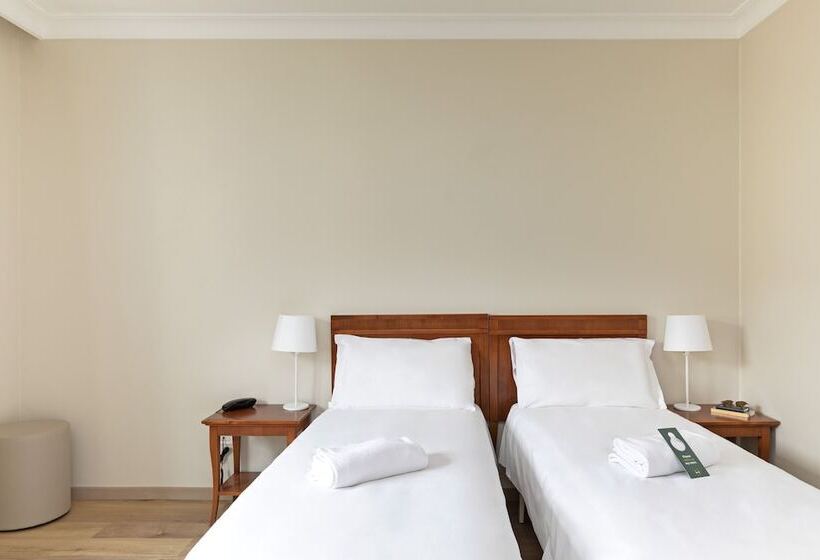 身障者適用スタンダードルーム, B&b Hotel Affi Lago Di Garda