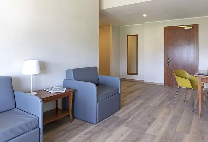 スタンダード４人部屋, B&b Hotel Affi   Lago Di Garda