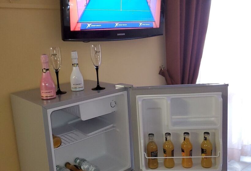 غرفة قياسية, Ampuria Inn