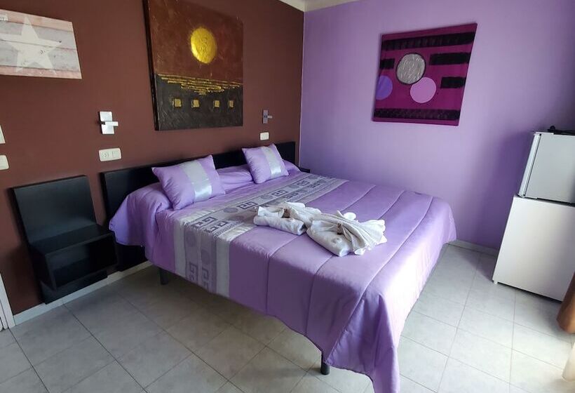 غرفة قياسية, Ampuria Inn