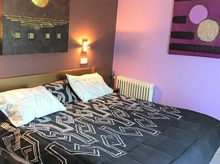 غرفة قياسية, Ampuria Inn