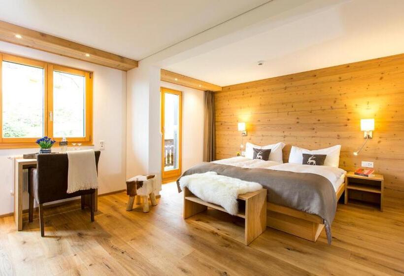 סוויטת ג'וניור עם מרפסת, Bettmerhof