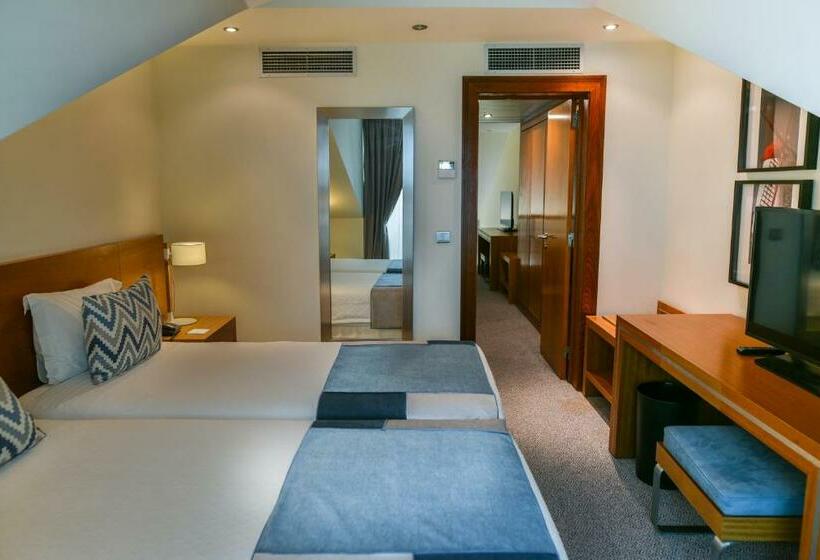 家庭套房, Do Caracol