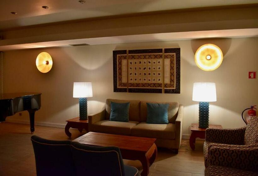 家庭套房, Do Caracol