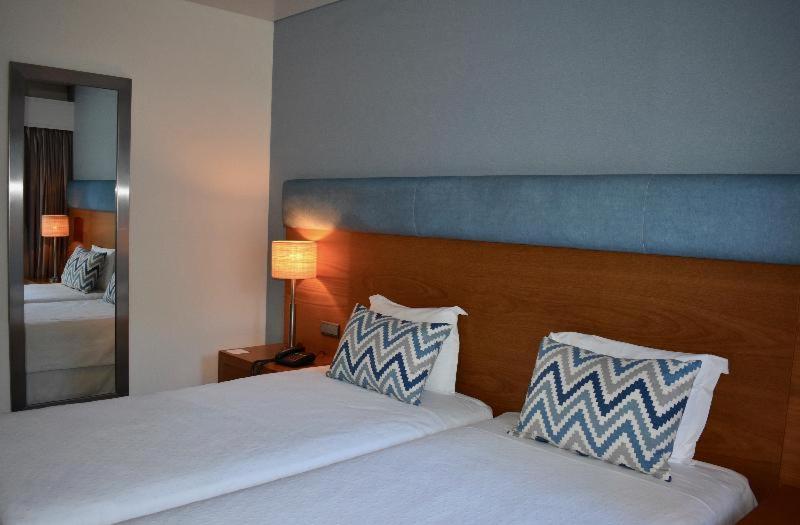 标准间, Do Caracol