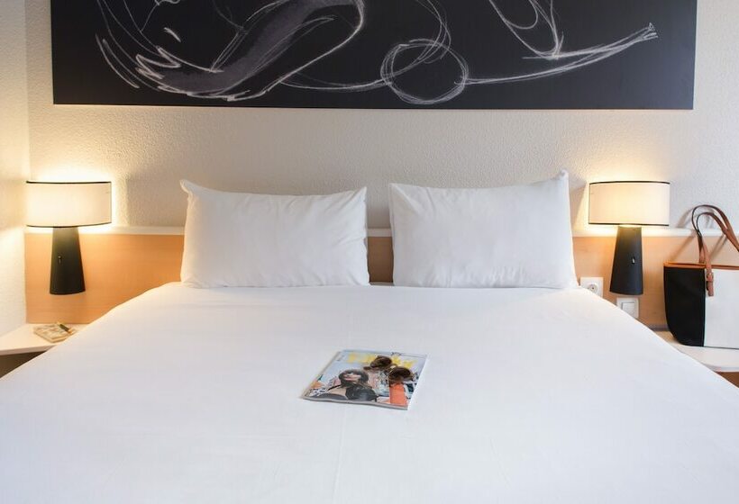 اتاق خانوادگی, Ibis Madrid Getafe