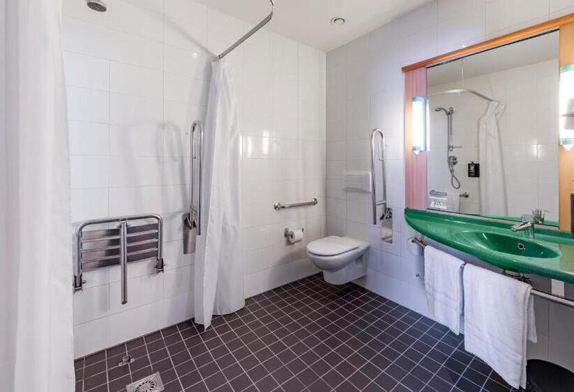 Номер Стандарт, Ibis Madrid Getafe